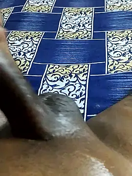 Snapshot of desi_pb02 chatting on 01-12-26, 01:49 desi pb02 online show from 01-12-26, 01:49