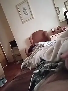 Snapshot of serpensy chatting on 11-18-25, 03:49 serpensy online show from 11-18-25, 03:49