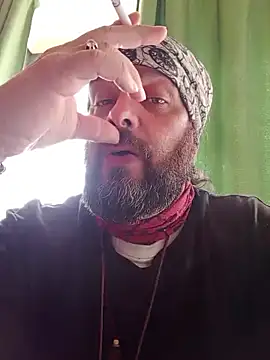 Snapshot of serpensy chatting on 02-19-26, 02:46 serpensy online show from 02-19-26, 02:46