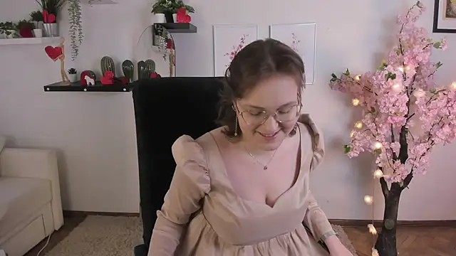 Rada Woods online show from 02-17-25, 11:13