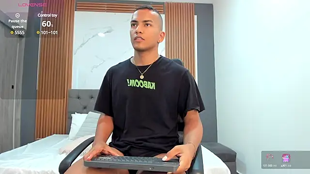 Rafa2004Cruz online show from 02-19-25, 03:16