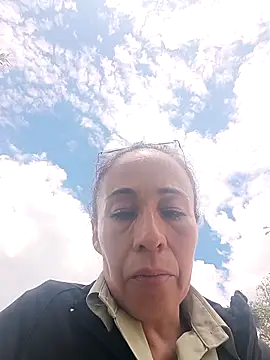 Coeur de luxure online show from 10-21-25, 05:02