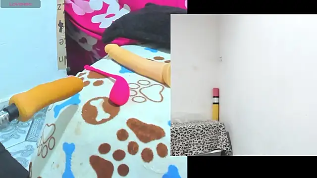 afroditacute15 online show from 02-25-26, 08:51