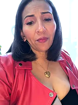 Mrsvictoriaaa online show from 02-15-26, 07:21