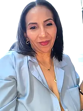 Mrsvictoriaaa online show from 03-13-26, 06:58