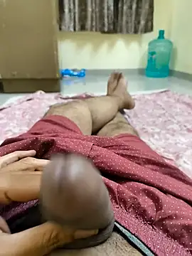 Ajzee online show from 04-28-26, 08:47