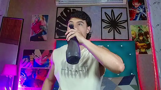 LiamAndrewzz online show from 04-28-26, 04:28