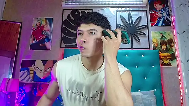 LiamAndrewzz online show from 07-27-26, 08:49