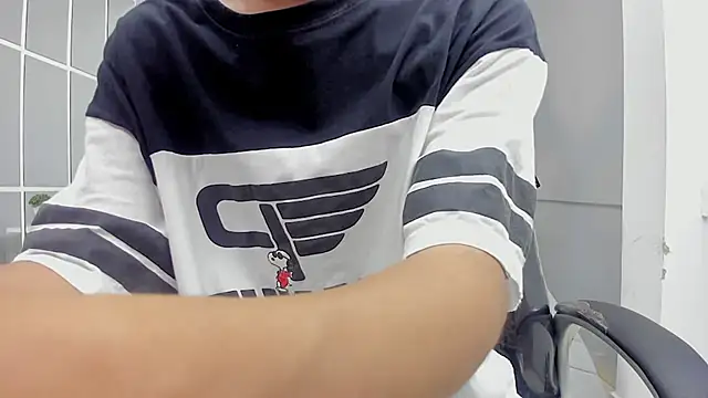 Johann sex online show from 09-15-25, 04:18