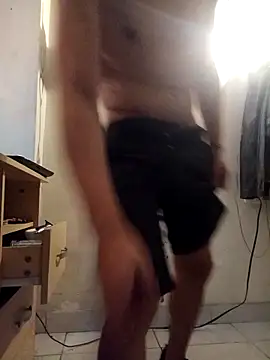 Snapshot of LeonRoots chatting on 11-07-25, 09:48 LeonRoots online show from 11-07-25, 09:48