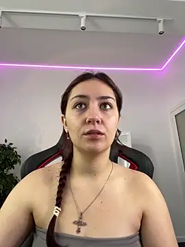 AshleySkott  online show from 09-15-25, 08:25