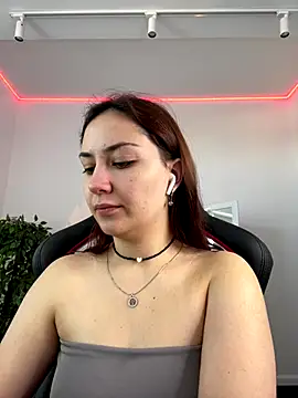 AshleySkott  online show from 10-21-25, 08:26