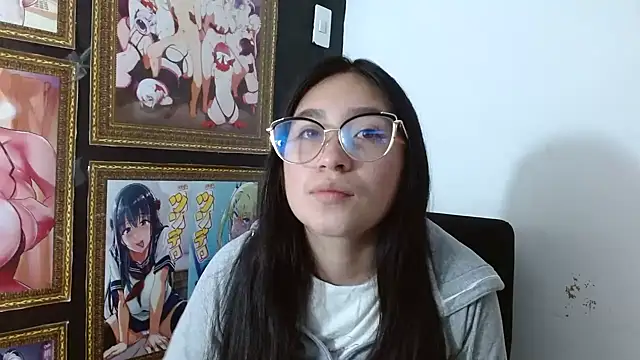 Snapshot of Arielle_lov chatting on 03-07-25, 11:29 Arielle lov online show from 03-07-25, 11:29