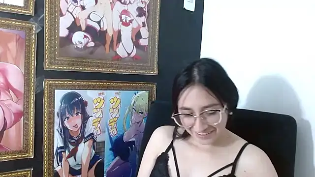 Snapshot of Arielle_lov chatting on 03-07-25, 05:38 Arielle lov online show from 03-07-25, 05:38