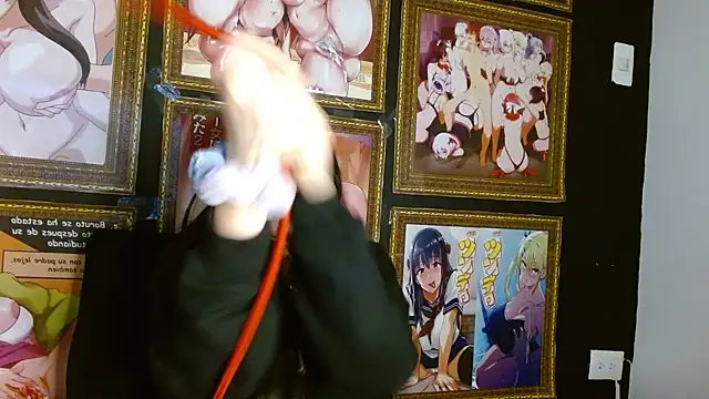 Snapshot of Arielle_lov chatting on 03-09-25, 11:36 Arielle lov online show from 03-09-25, 11:36