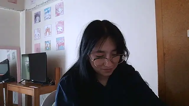 Snapshot of Arielle_lov chatting on 11-07-25, 05:13 Arielle lov online show from 11-07-25, 05:13