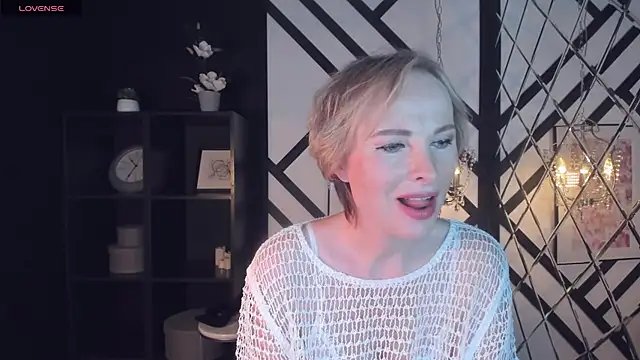 Sandra Kind online show from 03-09-25, 08:29