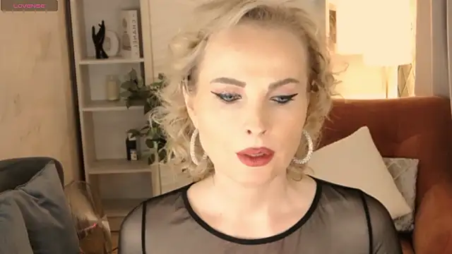 Sandra Kind online show from 03-08-26, 05:33