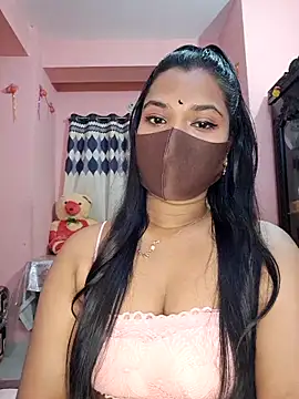 Snapshot of Sweety-2 chatting on 03-19-25, 04:13 Sweety-2 online show from 03-19-25, 04:13
