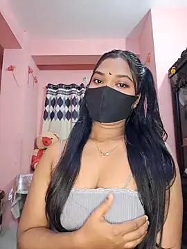 Snapshot of Sweety-2 chatting on 03-20-25, 06:31 Sweety-2 online show from 03-20-25, 06:31
