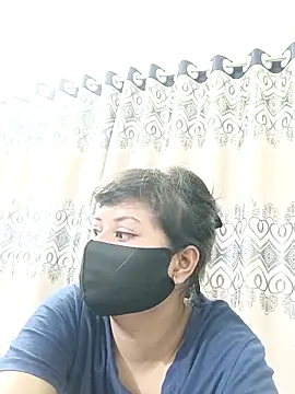 Snapshot of Sweety-2 chatting on 10-19-25, 06:41 Sweety-2 online show from 10-19-25, 06:41