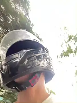 Boy coll online show from 02-18-26, 10:17