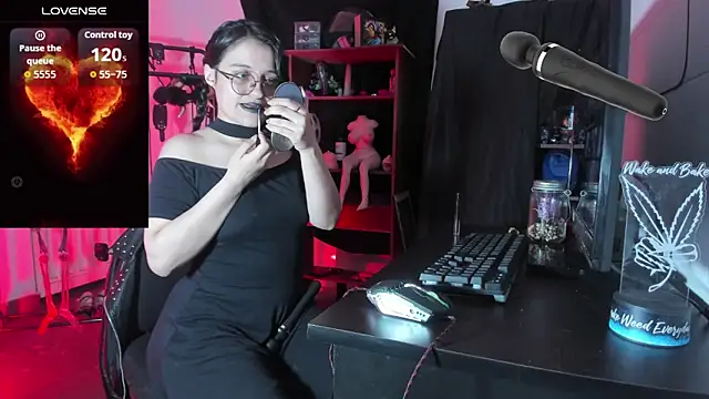 OnyxDiosaGotica online show from 10-20-25, 04:35