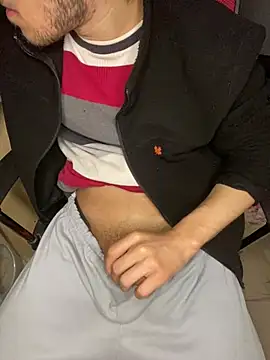 Snapshot of BaltacZ chatting on 02-22-25, 04:30 BaltacZ online show from 02-22-25, 04:30