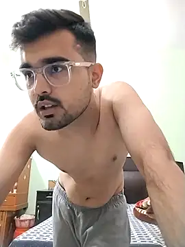 hornypurush online show from 12-19-25, 10:06