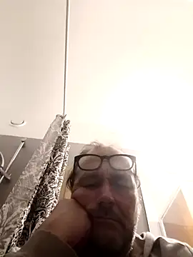 Snapshot of olviasssl77 chatting on 09-16-25, 06:53 olviasssl77 online show from 09-16-25, 06:53