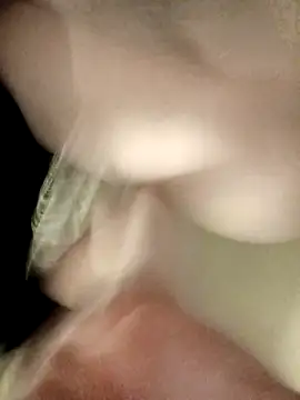 Snapshot of olviasssl77 chatting on 10-08-25, 08:01 olviasssl77 online show from 10-08-25, 08:01