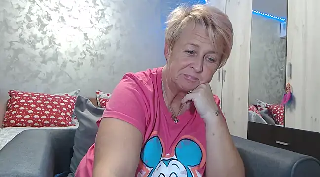 RosesandLillies online show from 01-20-25, 06:53