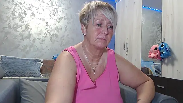 RosesandLillies online show from 01-12-26, 08:03