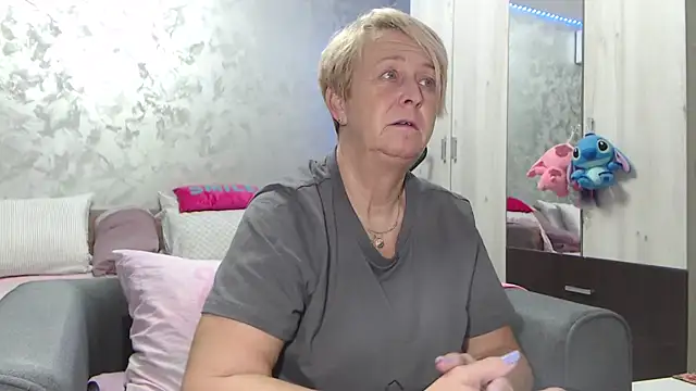 RosesandLillies online show from 04-29-26, 05:30