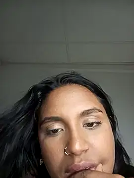 Snapshot of victoria_roussee chatting on 02-19-25, 03:49 victoria roussee online show from 02-19-25, 03:49