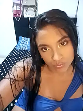 Snapshot of victoria_roussee chatting on 02-22-25, 10:52 victoria roussee online show from 02-22-25, 10:52