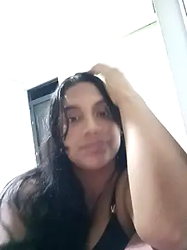 Snapshot of victoria_roussee chatting on 03-11-25, 05:38 victoria roussee online show from 03-11-25, 05:38