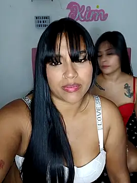 Snapshot of victoria_roussee chatting on 11-08-25, 09:09 victoria roussee online show from 11-08-25, 09:09