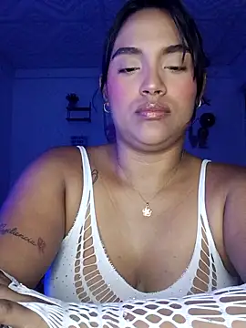 Snapshot of victoria_roussee chatting on 02-05-26, 05:45 victoria roussee online show from 02-05-26, 05:45