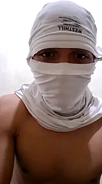 Jhonitopito online show from 03-08-25, 04:45