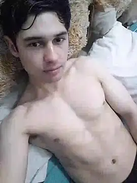 Crist6n online show from 03-12-26, 03:56