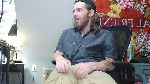 Snapshot of Explosive_andyy chatting on 07-18-26, 02:16 Explosive andyy online show from 07-18-26, 02:16