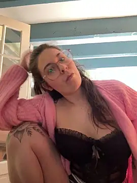 Rosiee69  online show from 03-02-25, 07:12