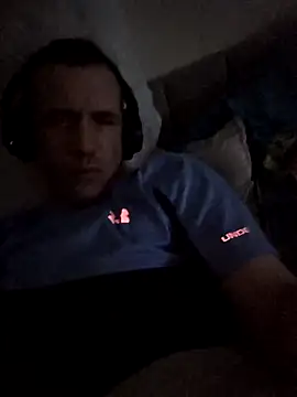 Snapshot of Nidge251 chatting on 10-20-25, 02:12 Nidge251 online show from 10-20-25, 02:12