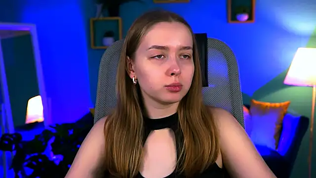 Snapshot of JenniferGraces chatting on 10-29-25, 12:51 JenniferGraces online show from 10-29-25, 12:51