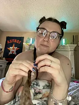 Snapshot of HTXBELLE chatting on 03-15-25, 08:54 HTXBELLE online show from 03-15-25, 08:54