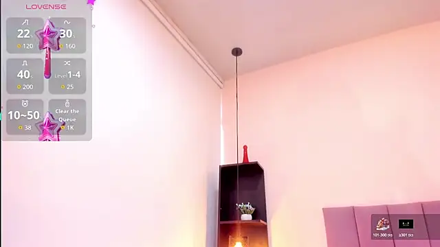 Snapshot of candy_rogeers chatting on 11-27-25, 08:55 candy rogeers online show from 11-27-25, 08:55