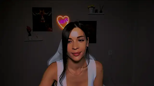 Snapshot of KetiWils chatting on 03-07-25, 06:43 KetiWils online show from 03-07-25, 06:43