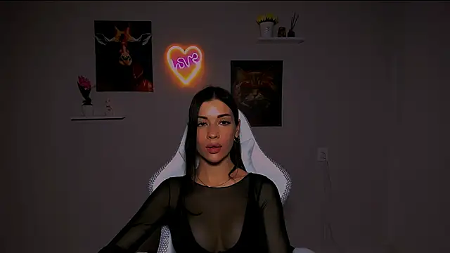 Snapshot of KetiWils chatting on 03-09-25, 09:57 KetiWils online show from 03-09-25, 09:57