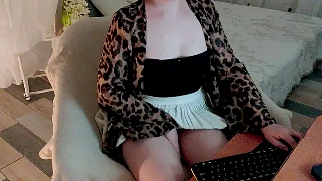 baby debbie online show from 04-01-26, 07:33